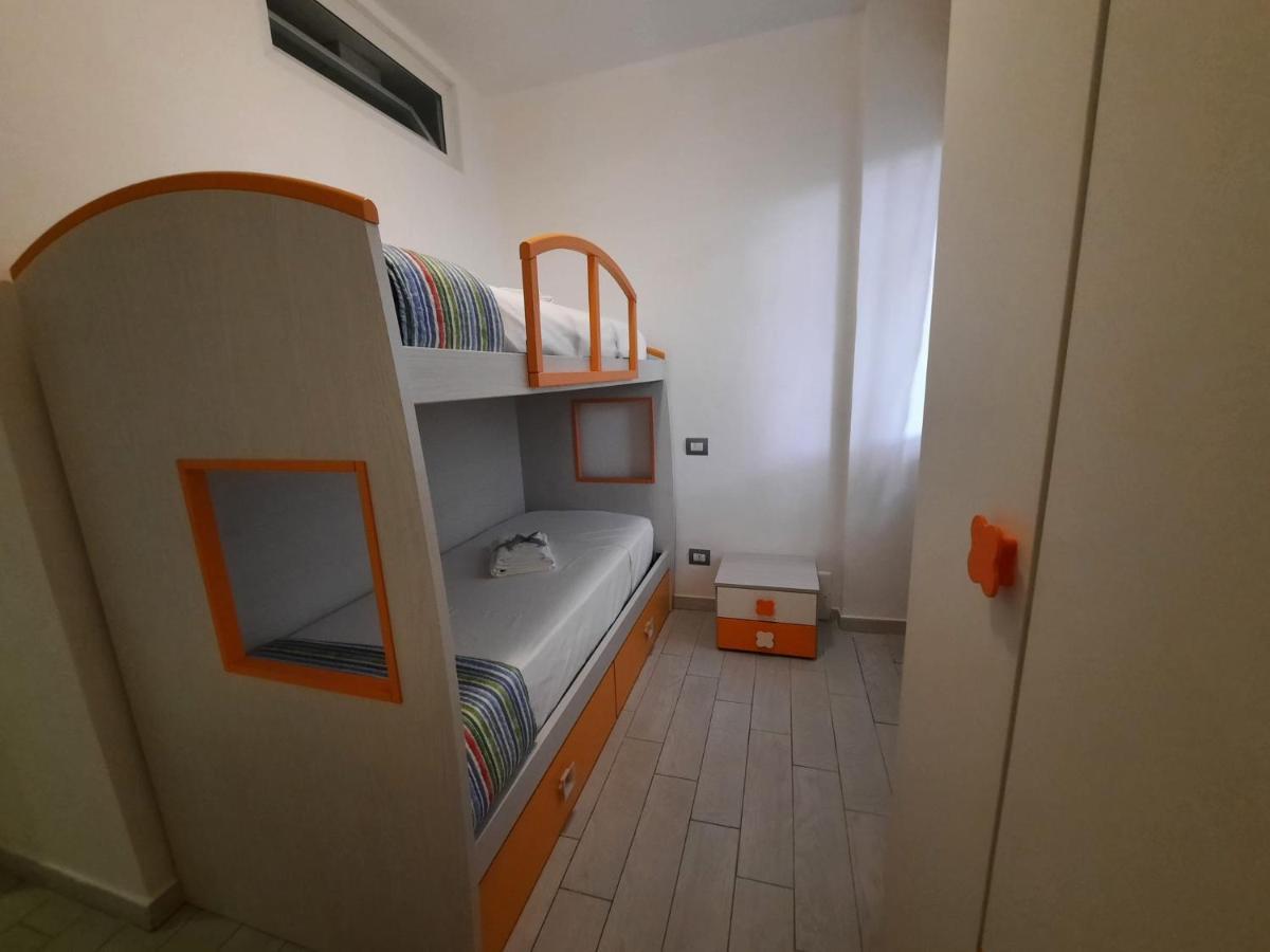 Casa Vacanze Mary Carrara Eksteriør billede